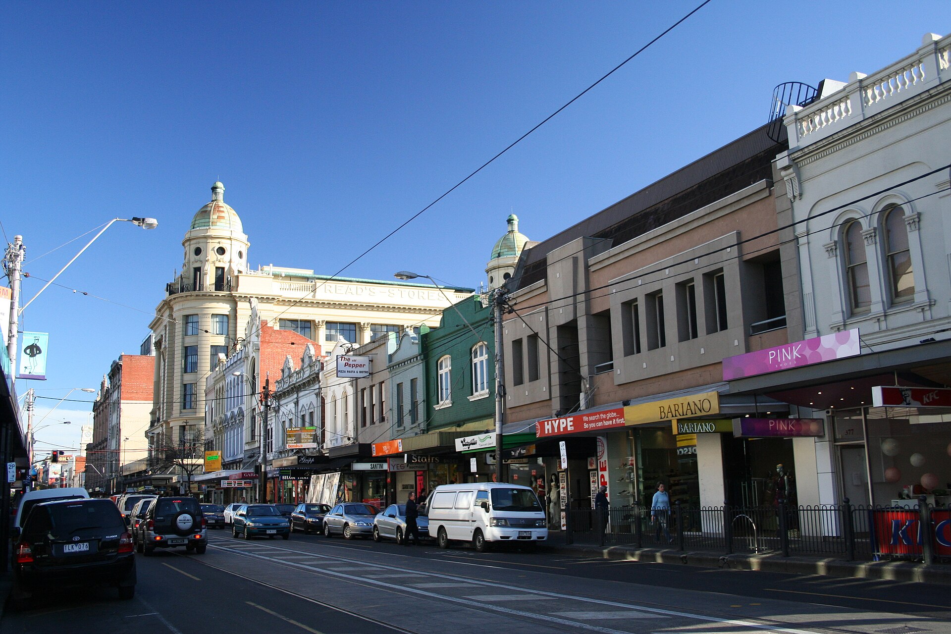 Chapel Street shops and traffic in Prahran